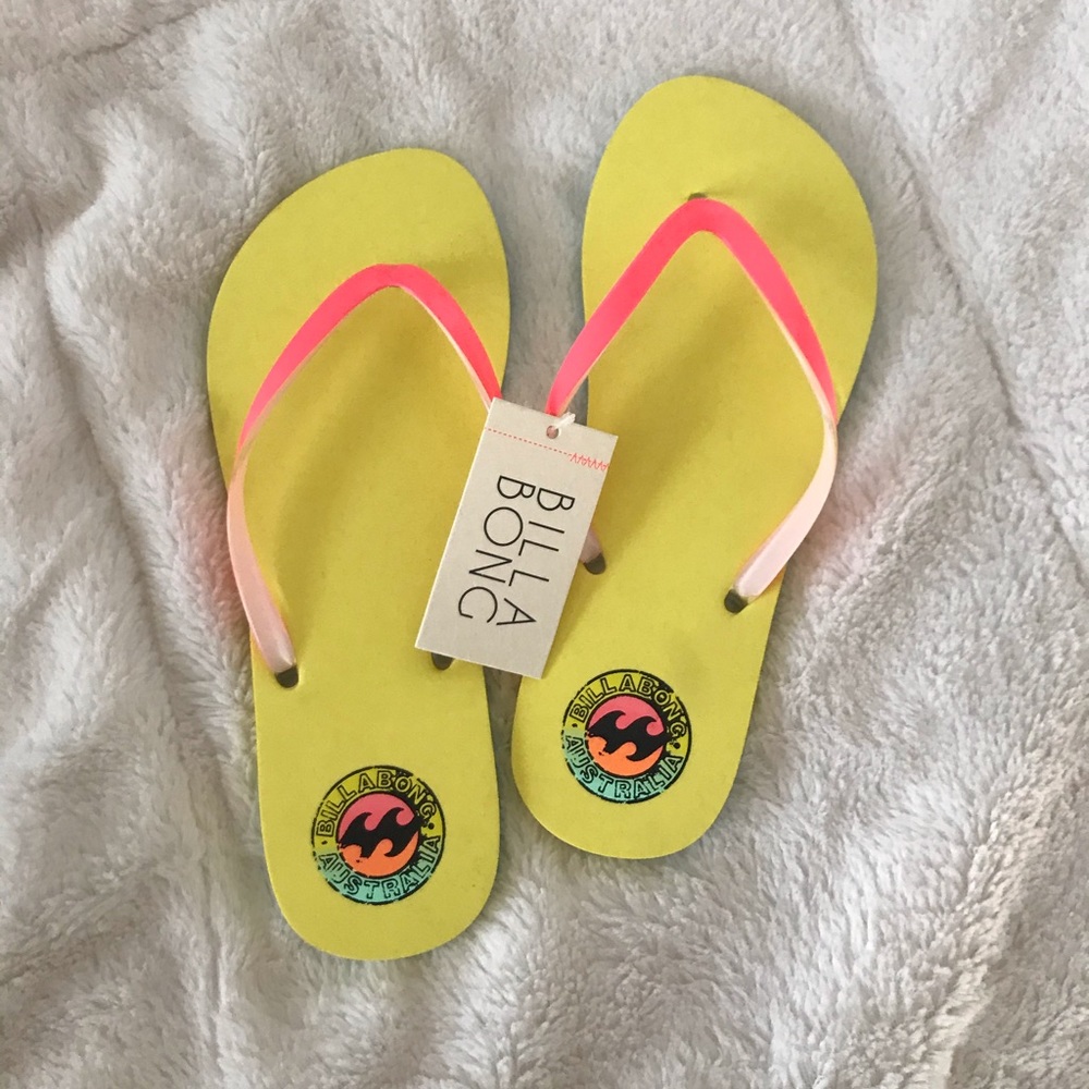 Billabong Sandals NWT